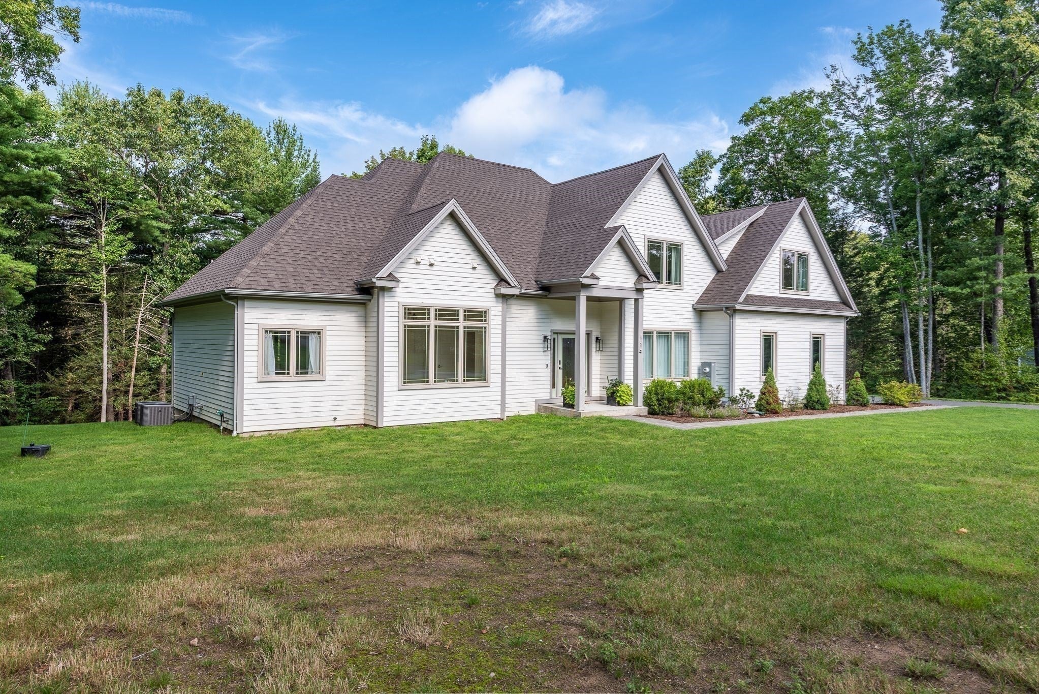 114 Lindenridge RD, Amherst, MA, 114 Lindenridge RD, Amherst, MA Photo #4