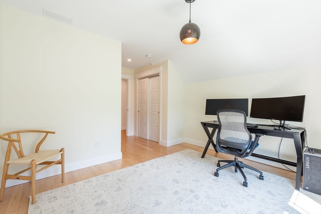 114 Lindenridge RD, Amherst, MA, 114 Lindenridge RD, Amherst, MA Photo #33