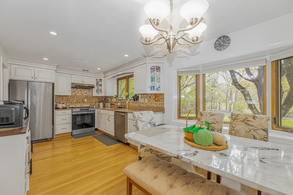 881 Pleasant St, Stoughton, MA Photo #3