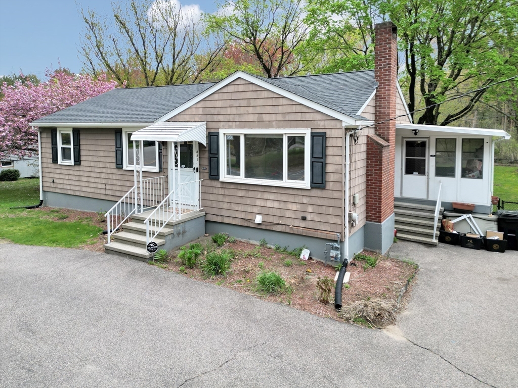 881 Pleasant St, Stoughton, MA Photo #1