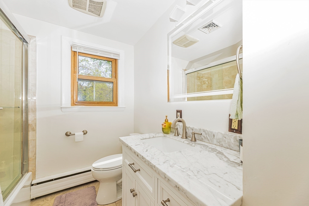 881 Pleasant St, Stoughton, MA Photo #10