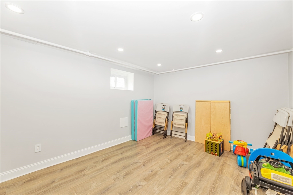 881 Pleasant St, Stoughton, MA Photo #19