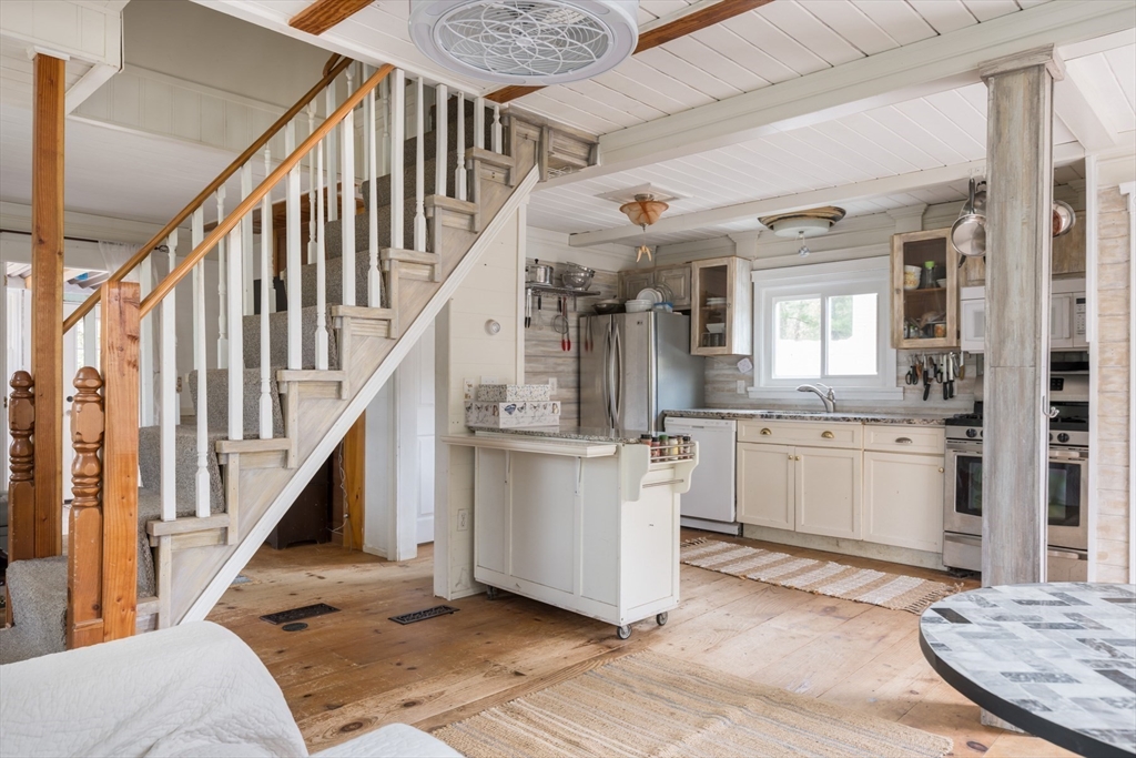 792 Mill St, Marion, MA, 792 Mill St, Marion, MA Photo #11
