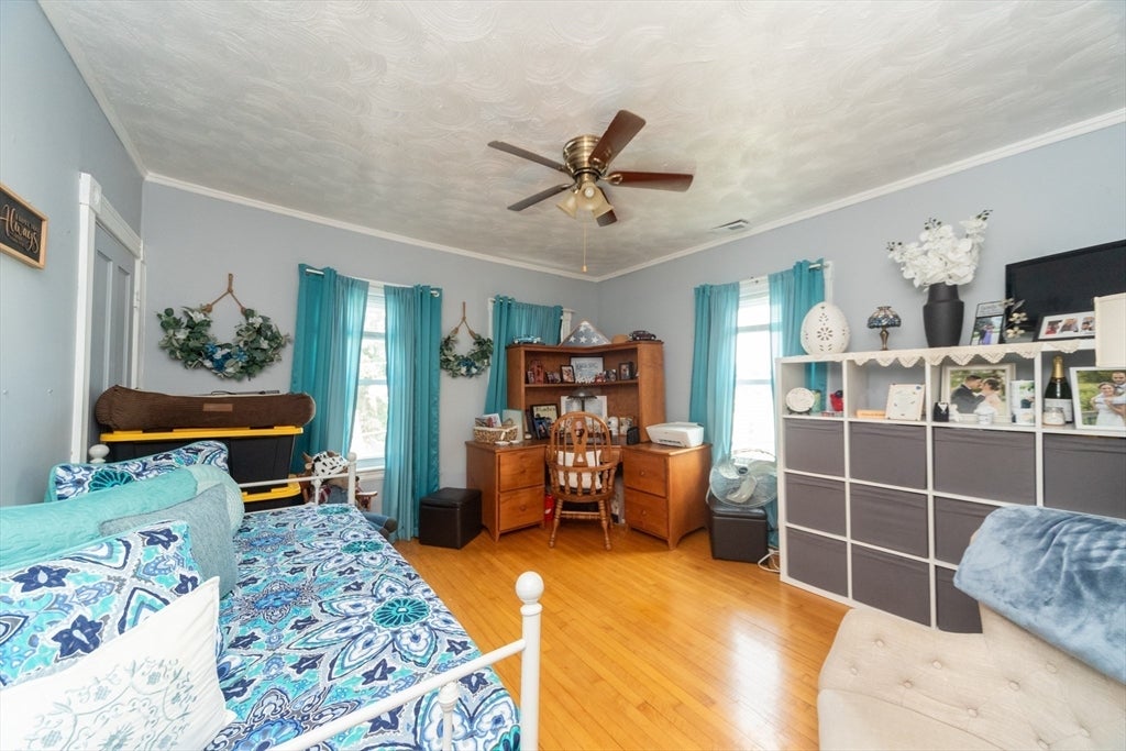 189 Oak St, Clinton, MA, 189 Oak St, Clinton, MA Photo #23