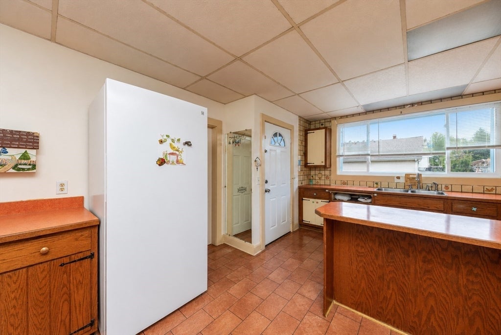 189 Oak St, Clinton, MA, 189 Oak St, Clinton, MA Photo #8