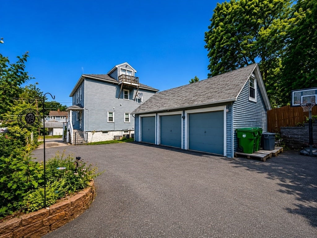 189 Oak St, Clinton, MA, 189 Oak St, Clinton, MA Photo #4