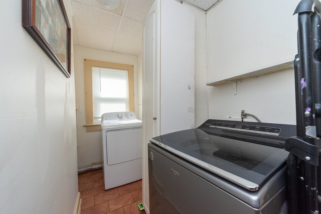 189 Oak St, Clinton, MA, 189 Oak St, Clinton, MA Photo #10