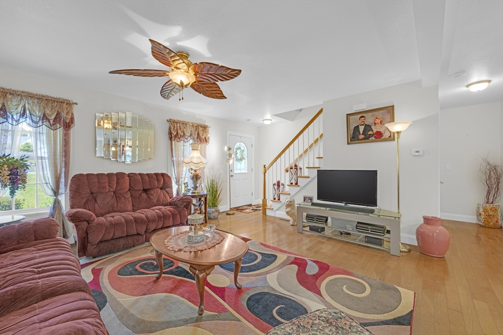 12 Malboeuf Rd