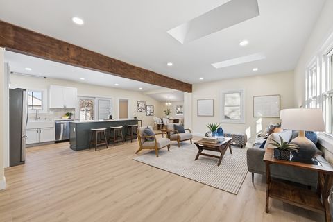 9 Pinegrove Billerica MA 01821