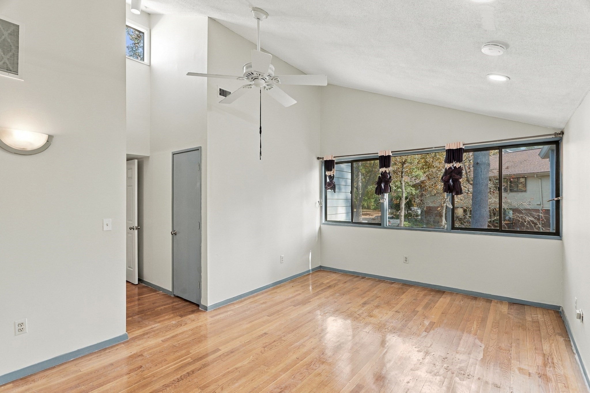 214 Meadows Edge #214, Acton, MA Photo #16