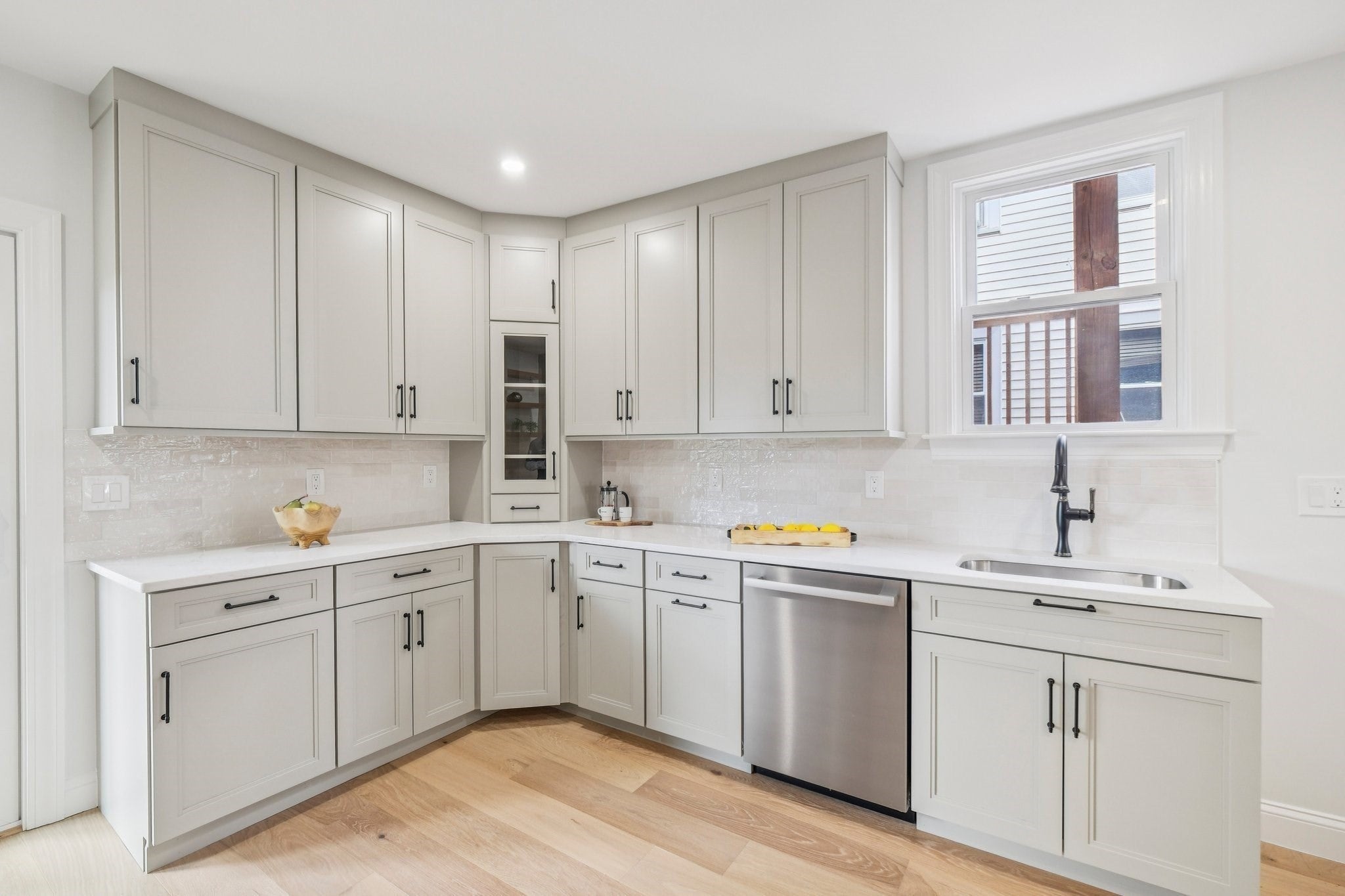 34 Larch Street #34, Boston, MA Photo #4
