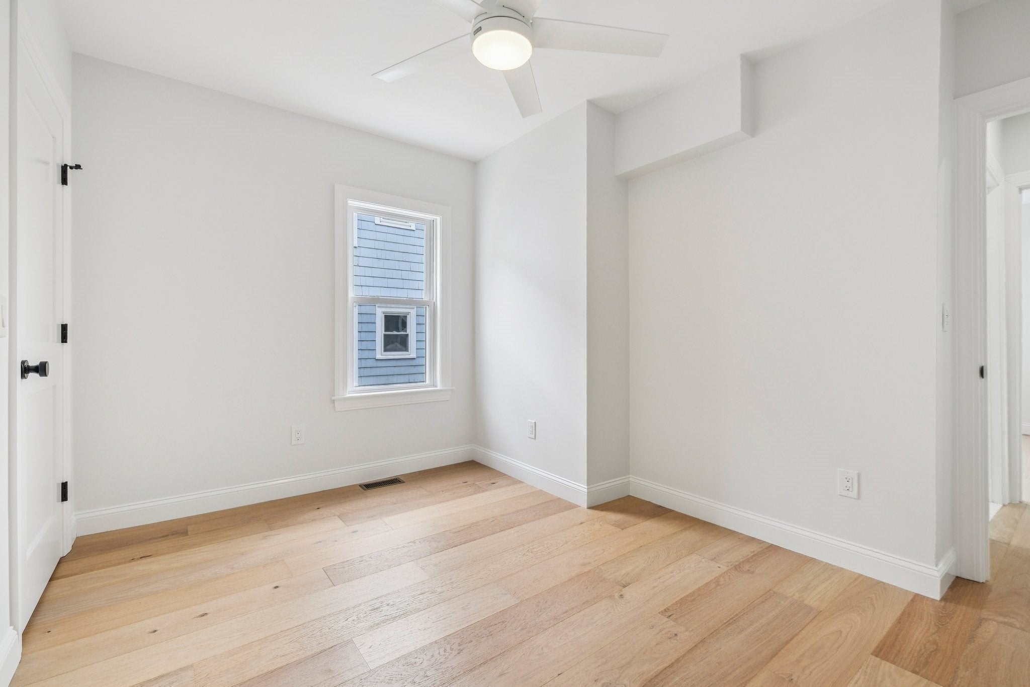 34 Larch Street #34, Boston, MA Photo #16