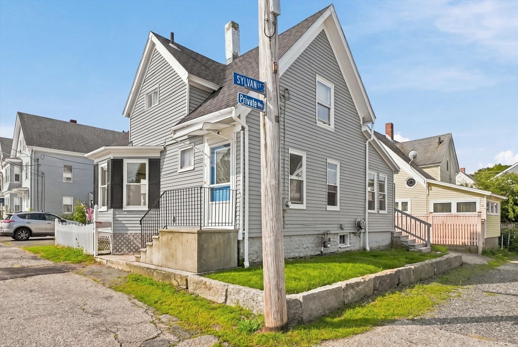8 Sylvan Street