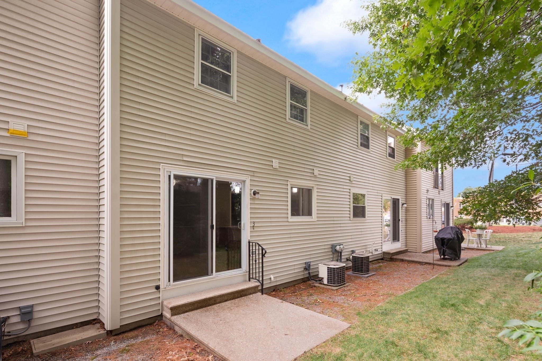 32 Frederick ST #3, Dracut, MA Photo #19
