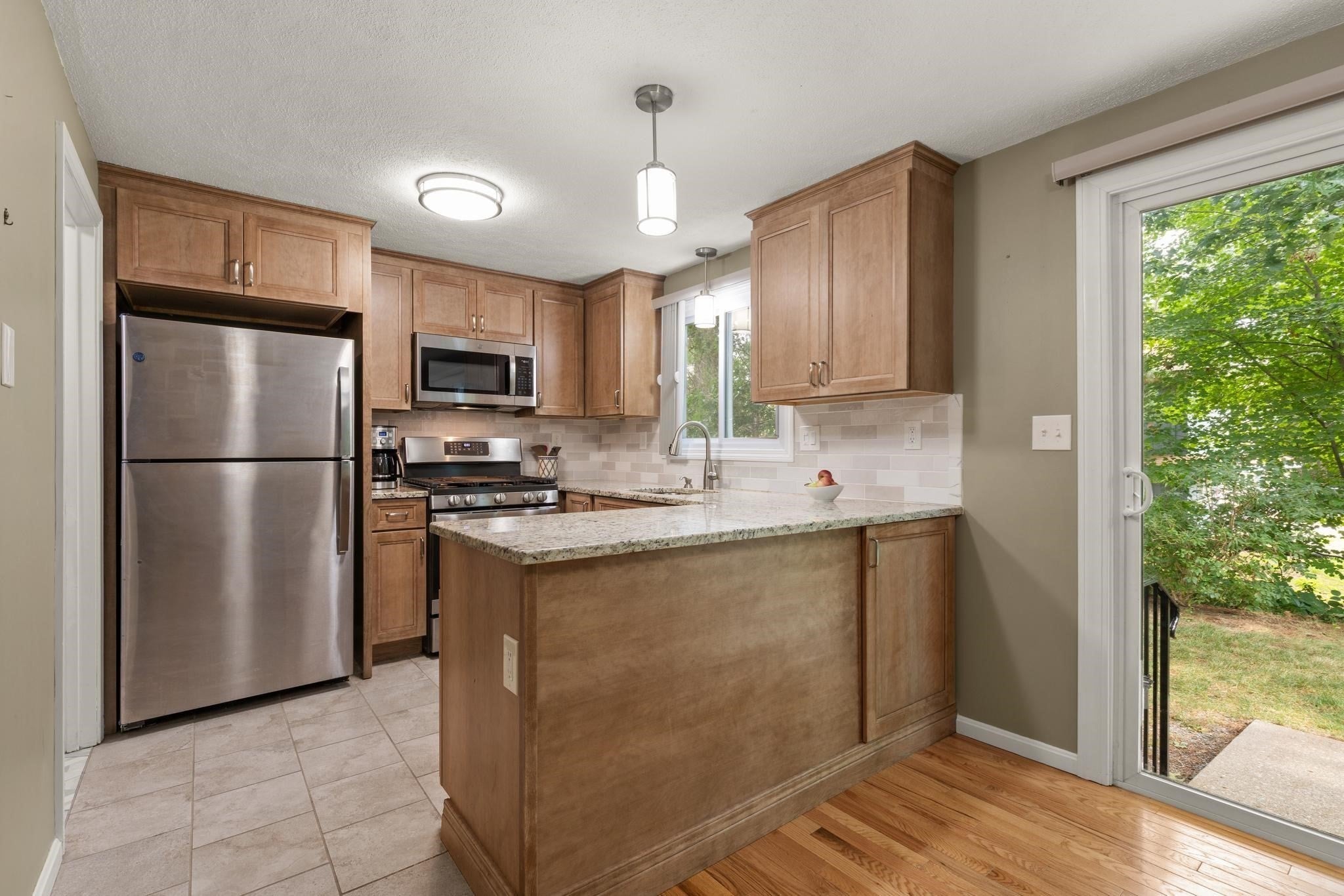 32 Frederick ST #3, Dracut, MA Photo #7