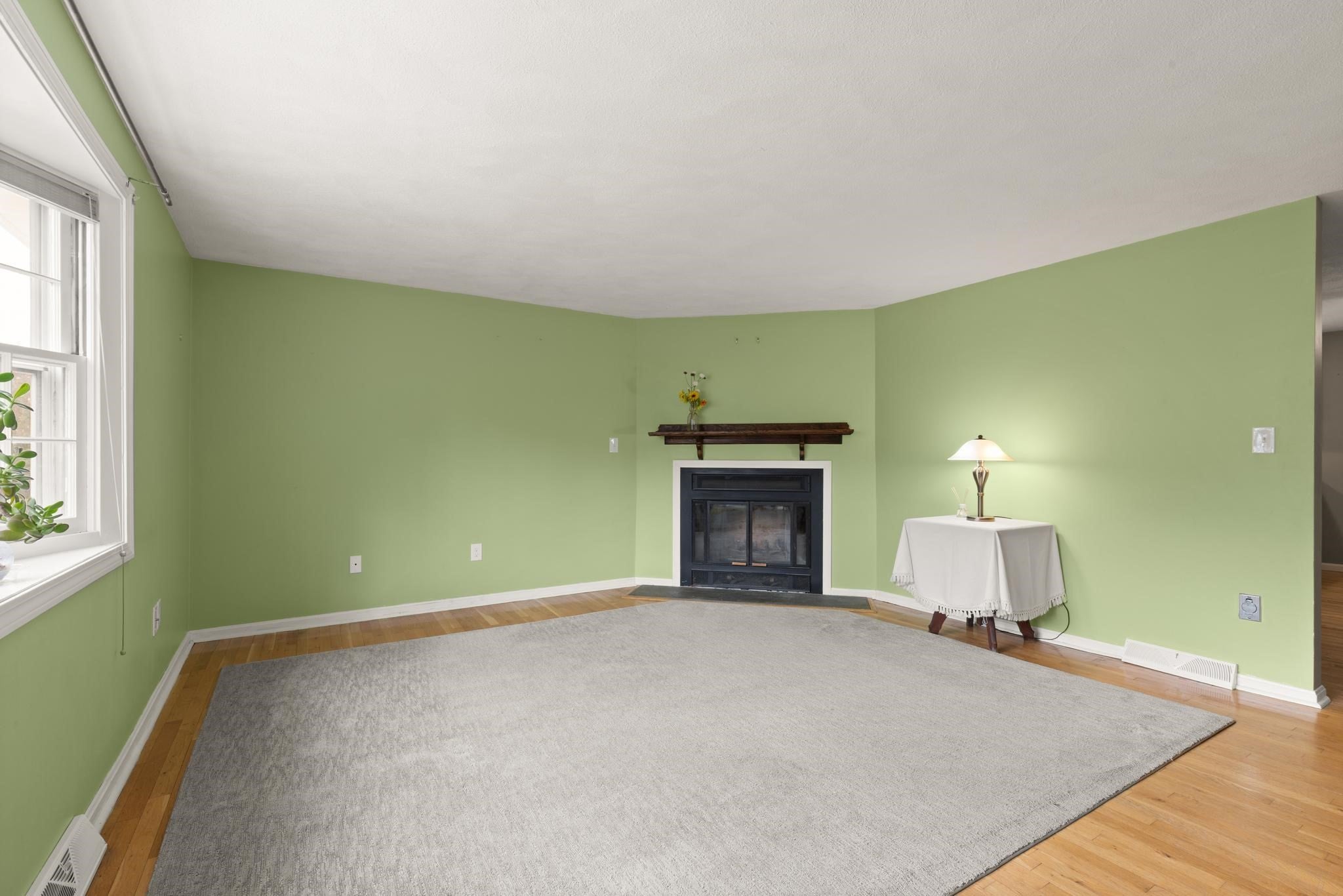 32 Frederick ST #3, Dracut, MA Photo #12