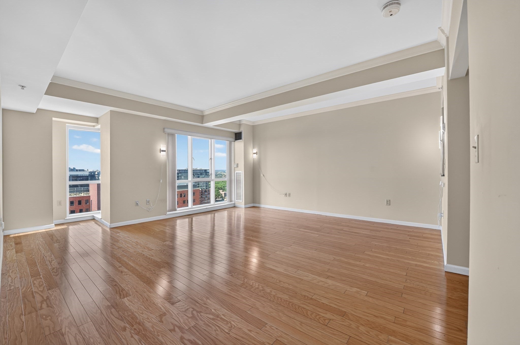 1 Nassau St 1607, Boston MA 02111
