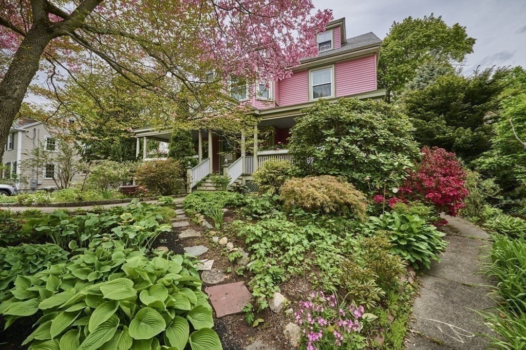 17 Copley St, Newton, MA Photo #38