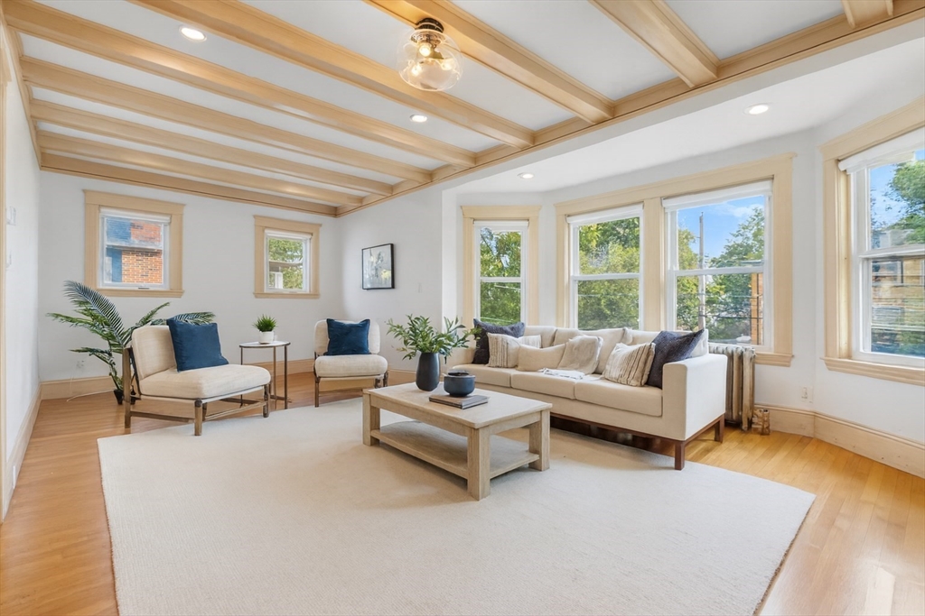 354 School Street 354