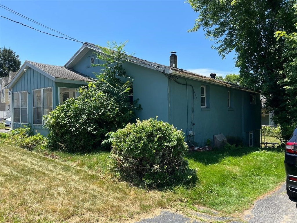 65 Brightwood Ave
