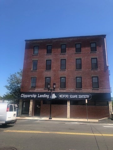 28 Main Street 1