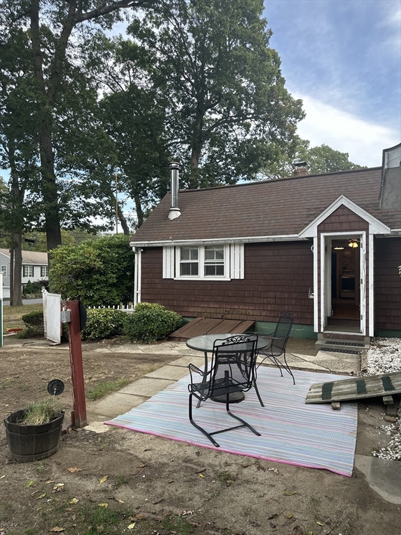 110 Friendship St