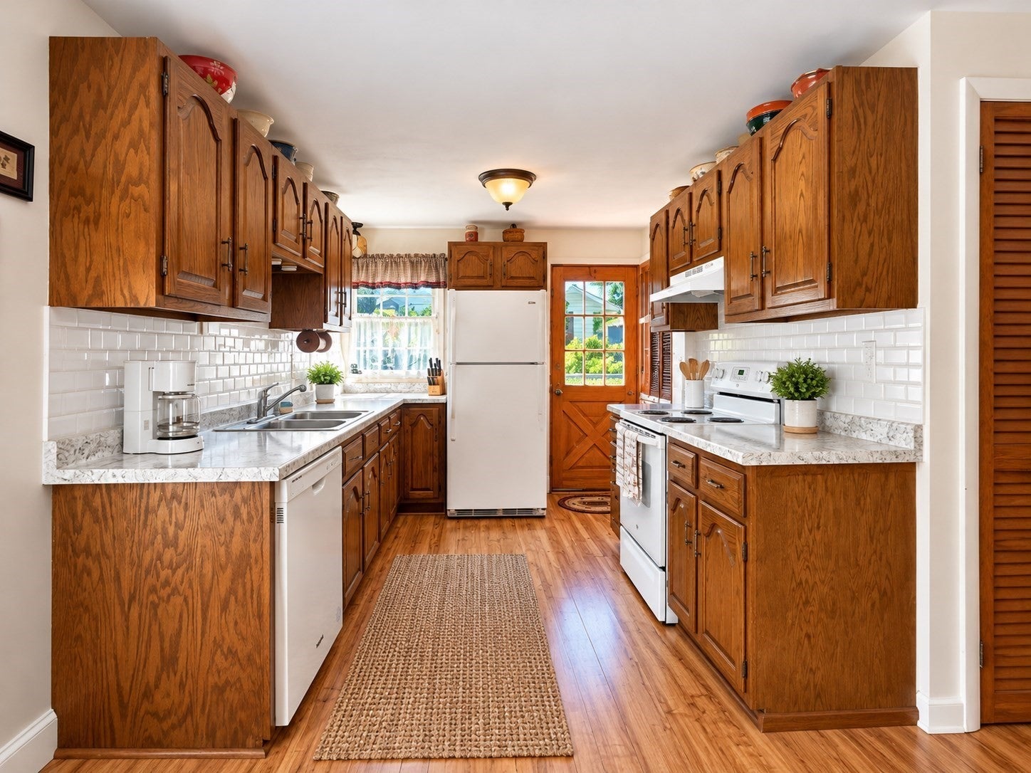 22 Loring St, Auburn, MA, 22 Loring St, Auburn, MA Photo #10