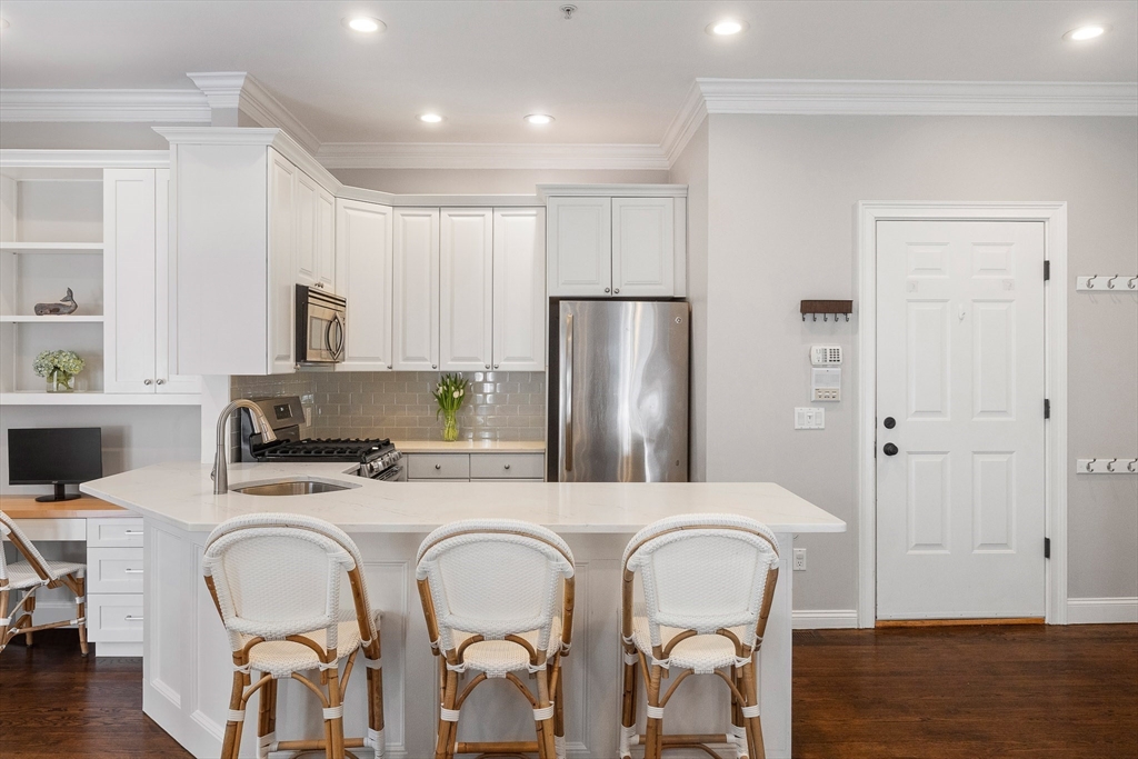 232 Bunker Hill Street 1