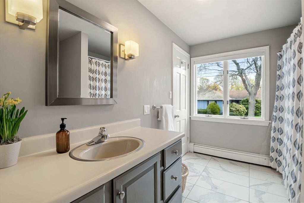 8 Marbee Rd, Rockport, MA, 8 Marbee Rd, Rockport, MA Photo #28