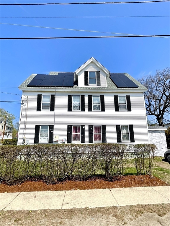 20 3rd St