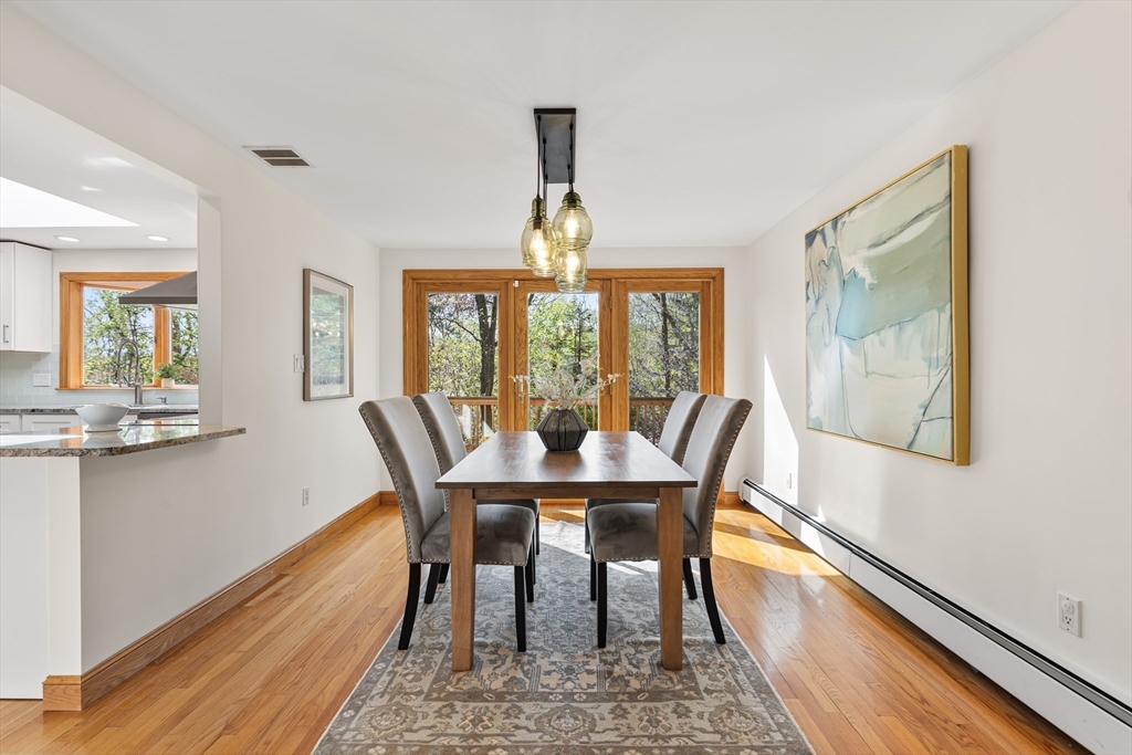 11 Weston Street