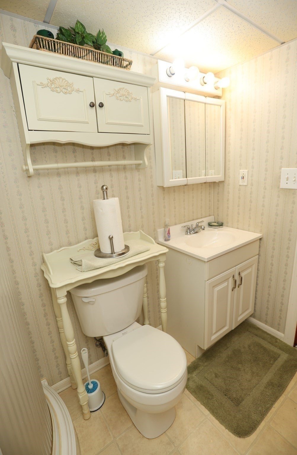 106 N Brook Rd, Springfield, MA, 106 N Brook Rd, Springfield, MA Photo #31