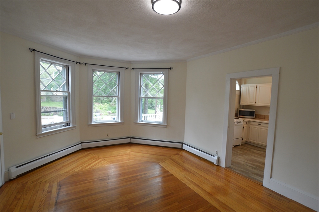 28 Columbus Ave 1