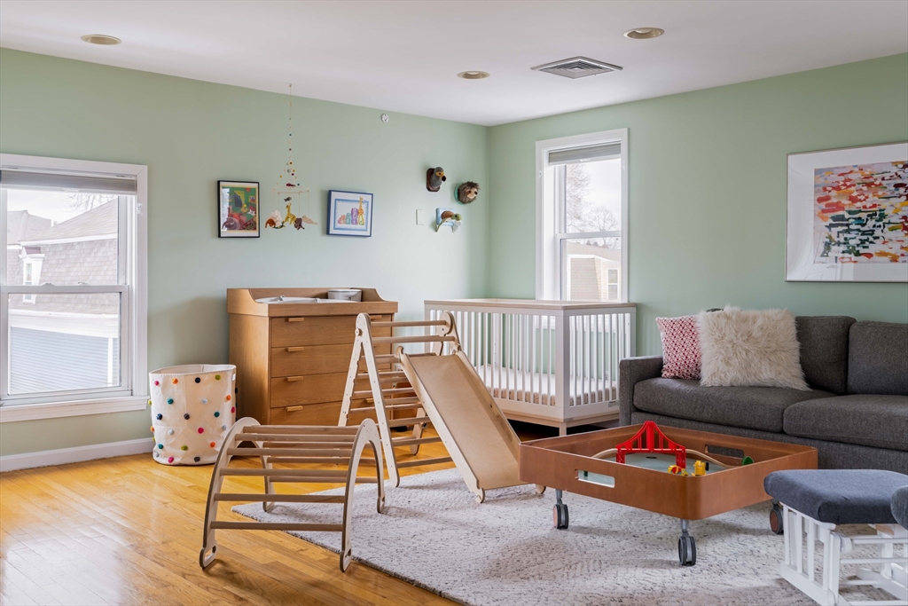 30 Concord Avenue #2, Somerville, MA Photo #17
