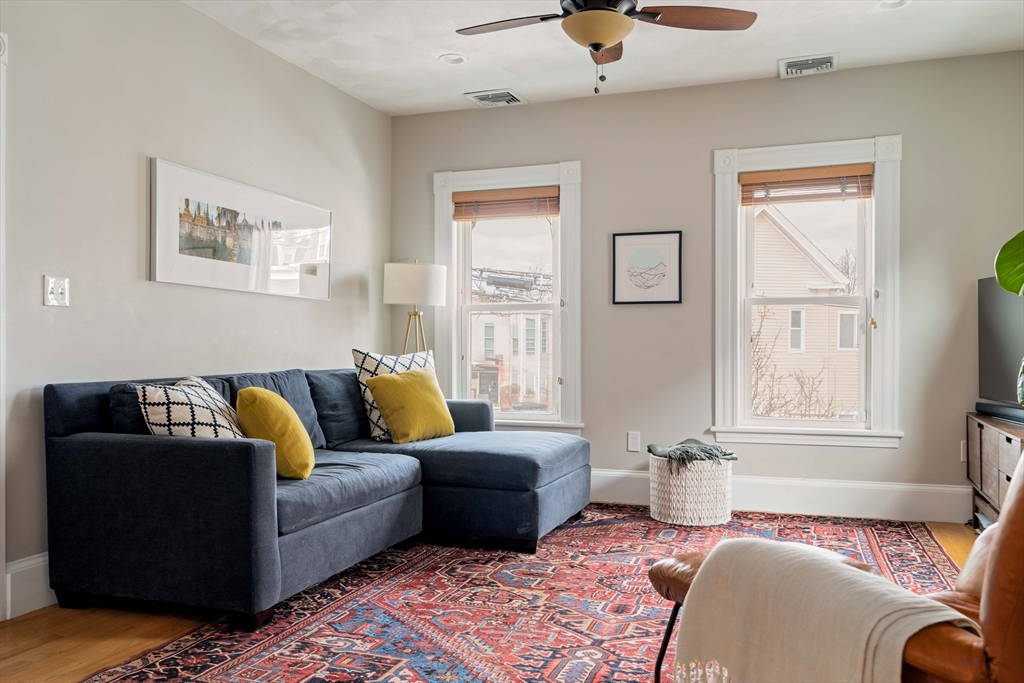 30 Concord Avenue #2, Somerville, MA Photo #4