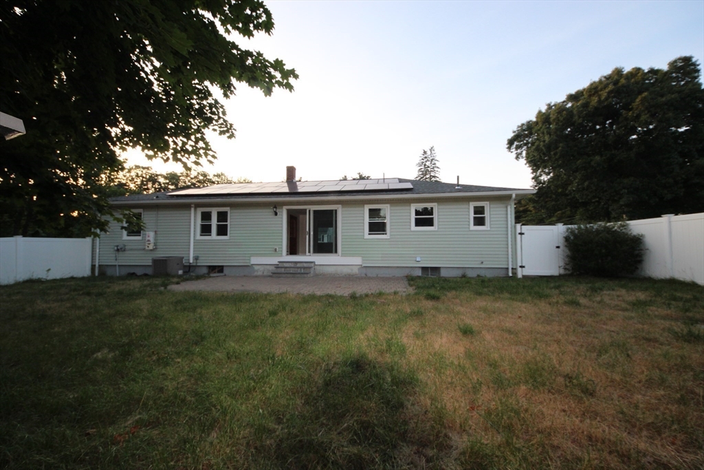 14 Wesley St