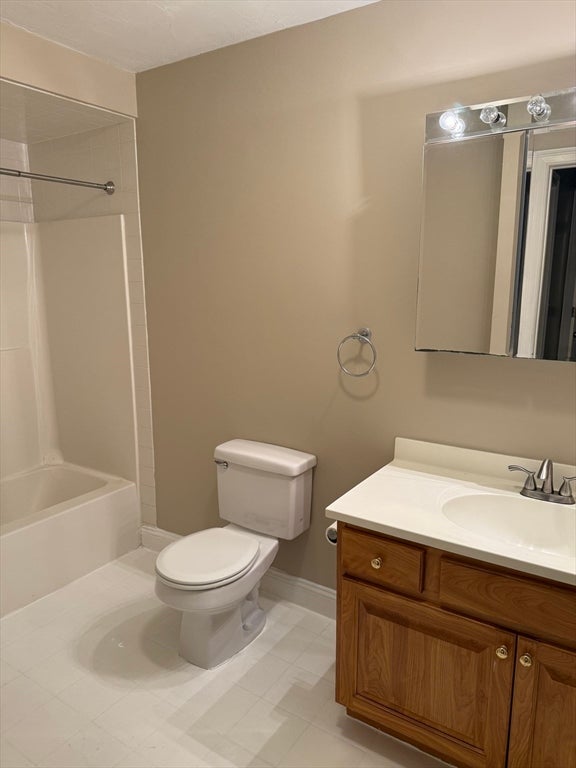 24 Forge Pond #H, Canton, MA, 24 Forge Pond #H, Canton, MA Photo #8