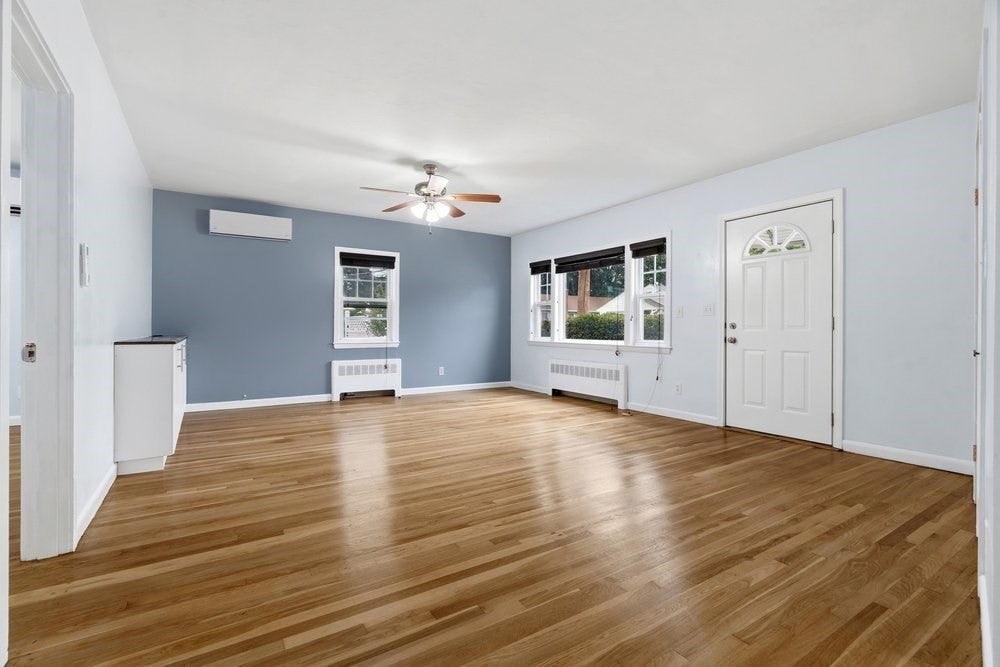 171 Lake St, Waltham, MA Photo #10