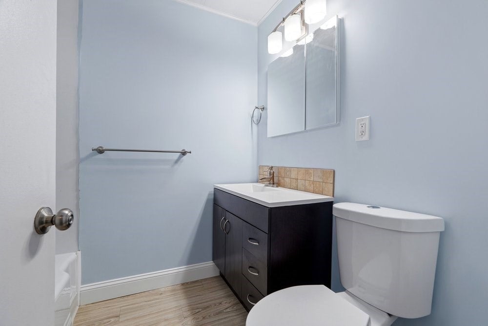 171 Lake St, Waltham, MA Photo #14