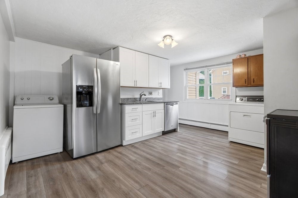 171 Lake St, Waltham, MA Photo #18