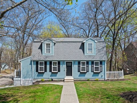 Photo of 2 Stringer Dam Rd, Shrewsbury, MA 01545 (MLS # 73502649)