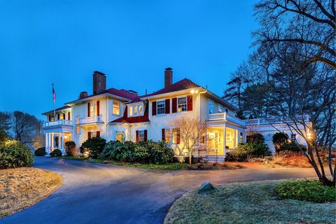 1025 Hale St Beverly MA 01915