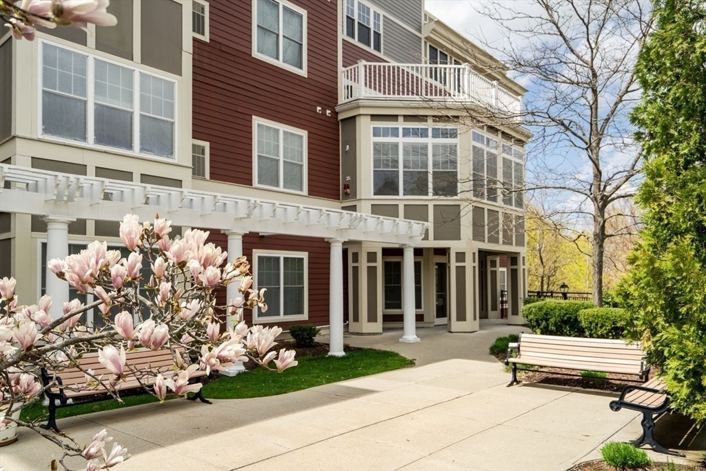 35 Commonwealth Ave #110, Newton, MA Photo #3