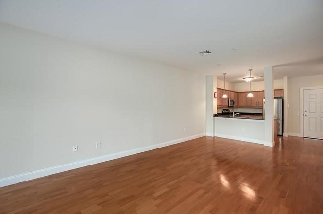35 Commonwealth Ave #110, Newton, MA Photo #11