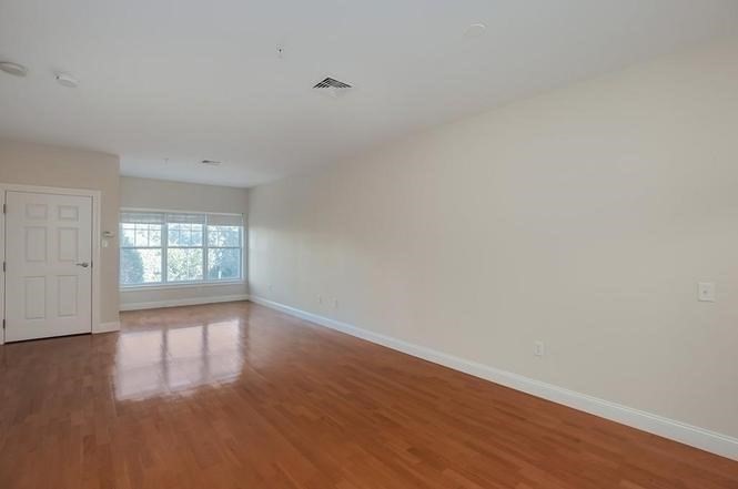35 Commonwealth Ave #110, Newton, MA Photo #10