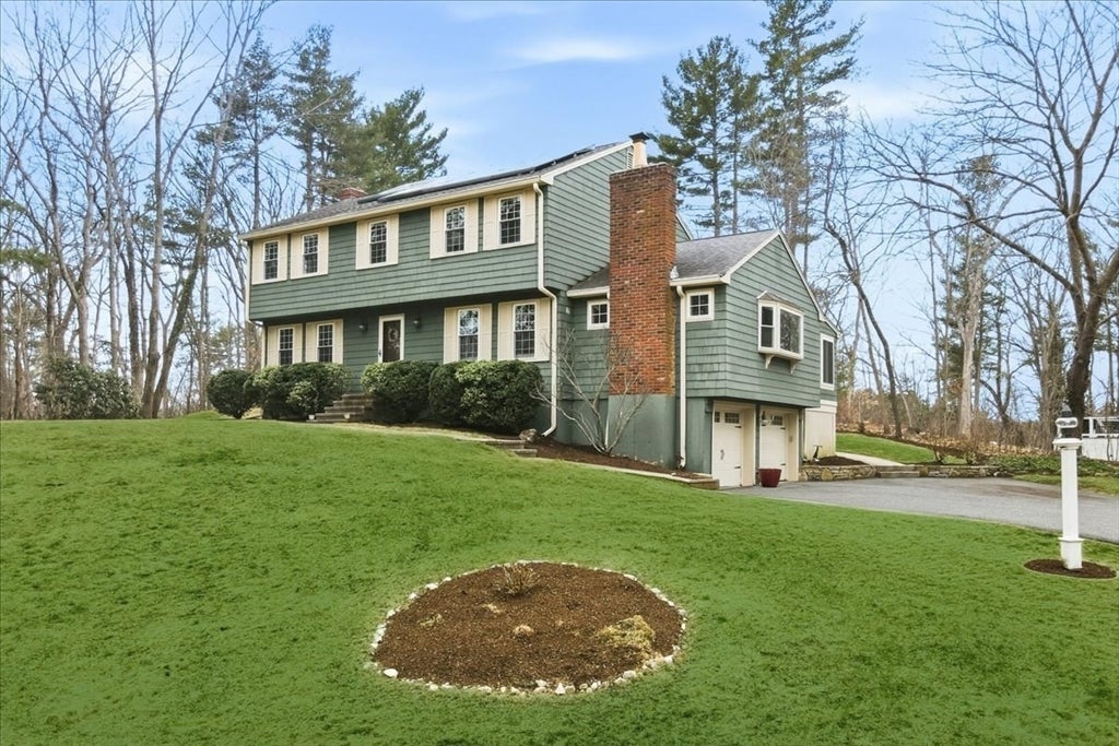 32 Snyder Rd