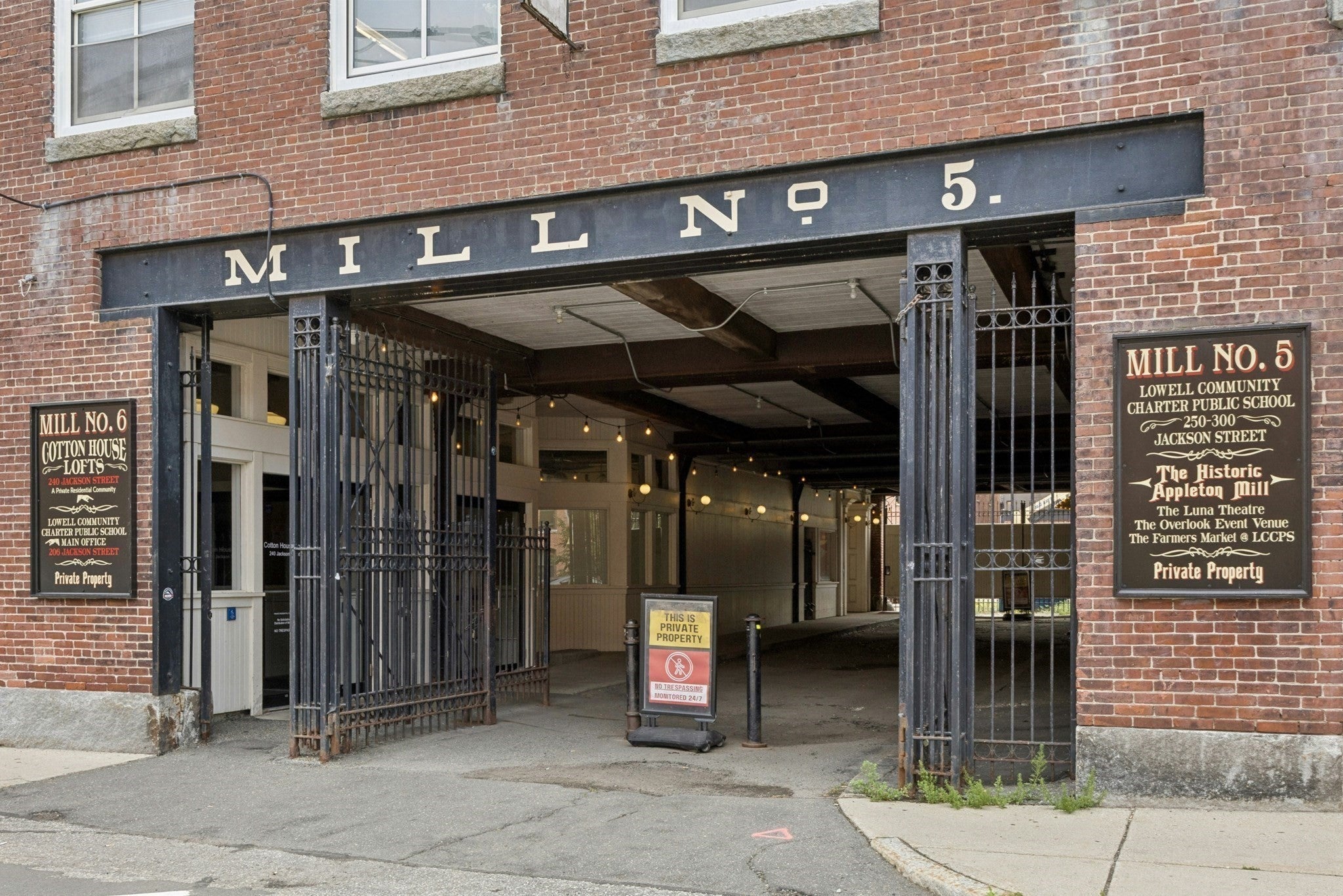 240 Jackson St #330, Lowell, MA Photo #2