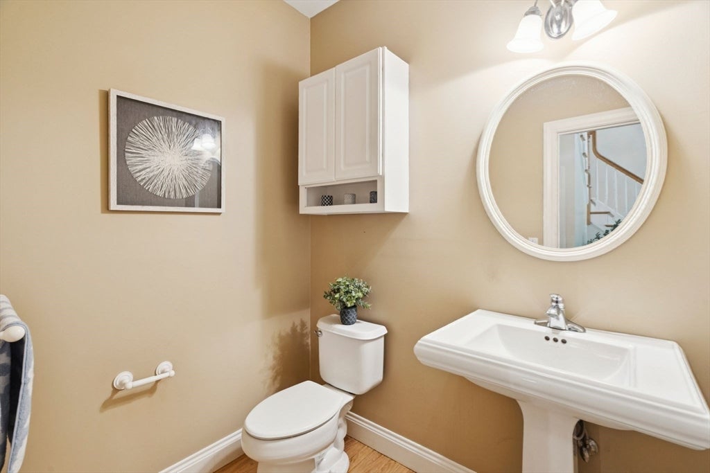 14 Whittier Drive, Bedford, NH, 14 Whittier Drive, Bedford, NH Photo #21