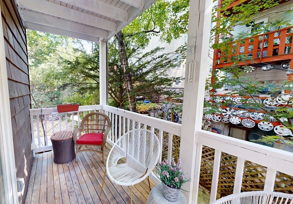 215 Crafts Rd #2, Brookline, MA Photo #14