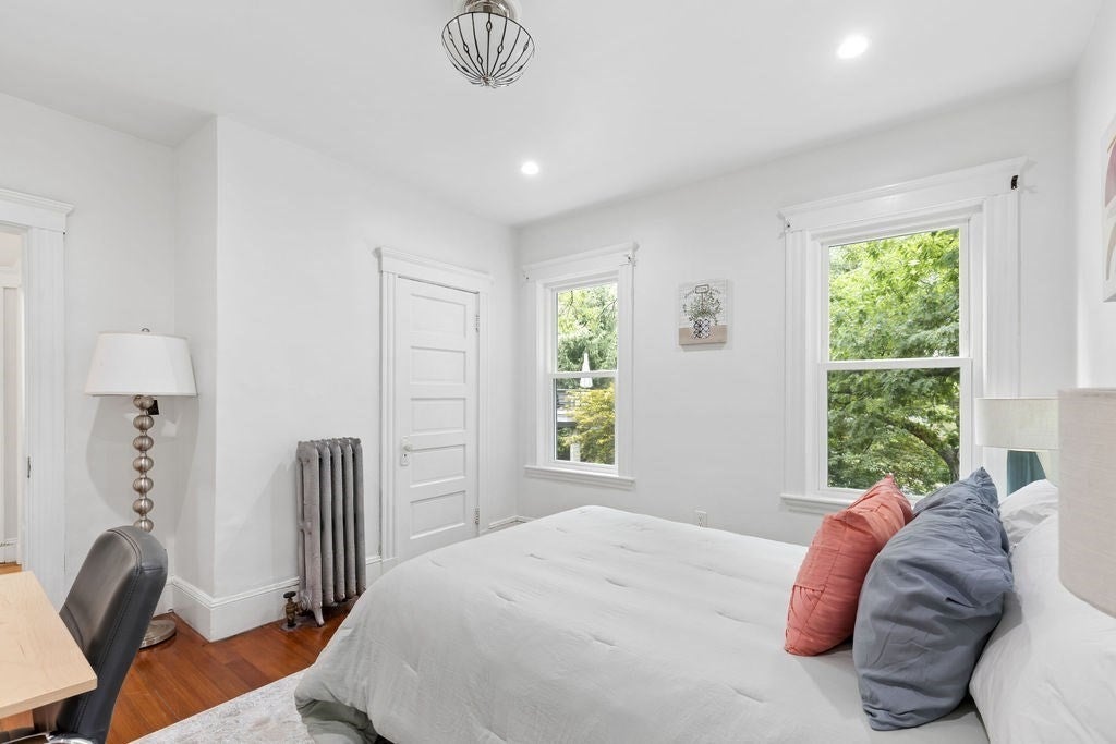 215 Crafts Rd #2, Brookline, MA Photo #10
